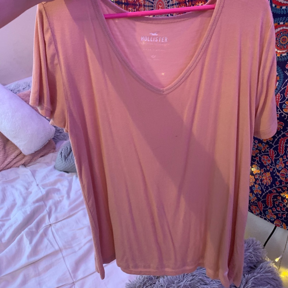 Pink tee